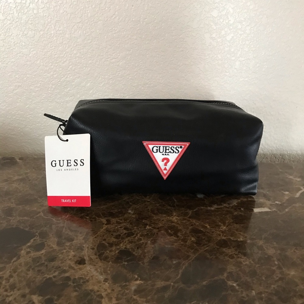 Guess Men's Travel Kit Black Leather Toiletry Case